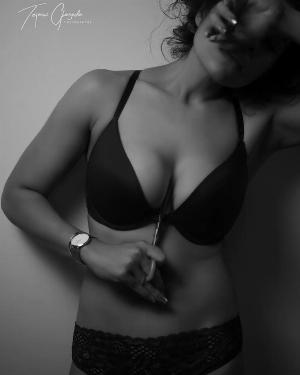 Farrah Kader Sexy_2_19.jpg Farrah Kader Hot & Topless